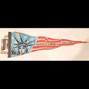 Statue of Liberty Pennant Flag